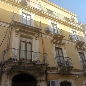 Trinity Apartament